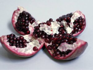 انار-دانه-سیاه